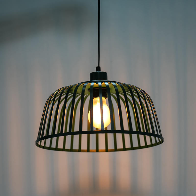 Vintage jern lysekrone